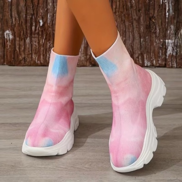 Women's Tie-dye Print Boots - Picture 3 of 3